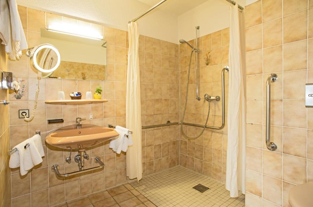 Hostel Am Schoenenberg Lenzkirch Værelse billede
