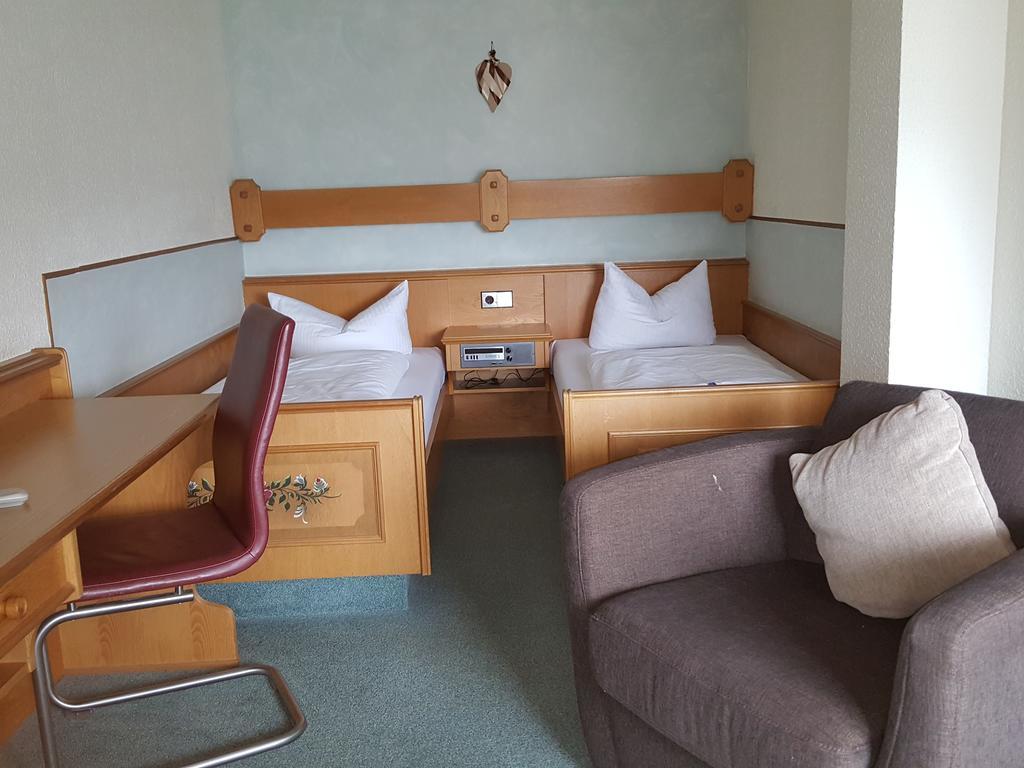 Hostel Am Schoenenberg Lenzkirch Eksteriør billede