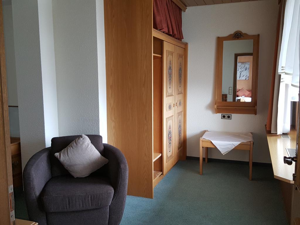 Hostel Am Schoenenberg Lenzkirch Eksteriør billede